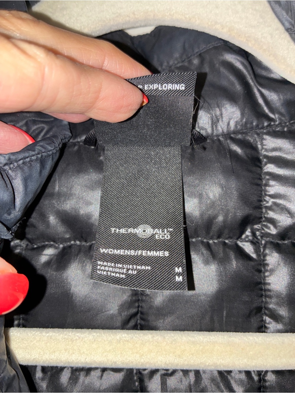 Like New Women's The North Face Thermoball Eco Jacket Quilted Puffer Sz M - Picture 8 of 10